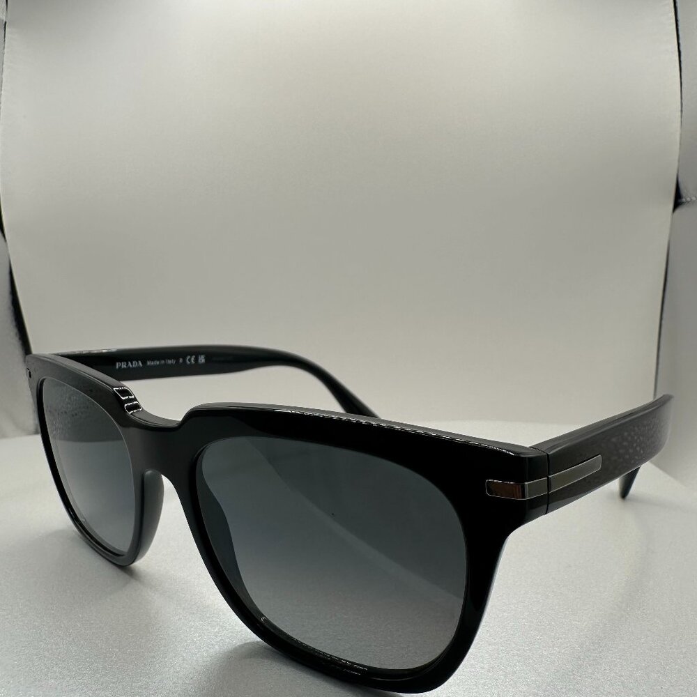 Prada Sunglasses SPR04Y 1AB-2D0 Black Square Frames Gray Lenses 56-19-150